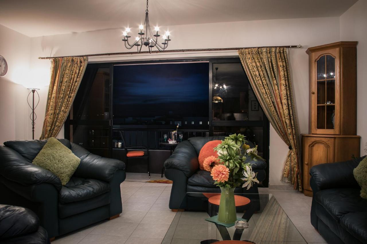Manor Court Luxury Apartment خليج سانت بول المظهر الخارجي الصورة